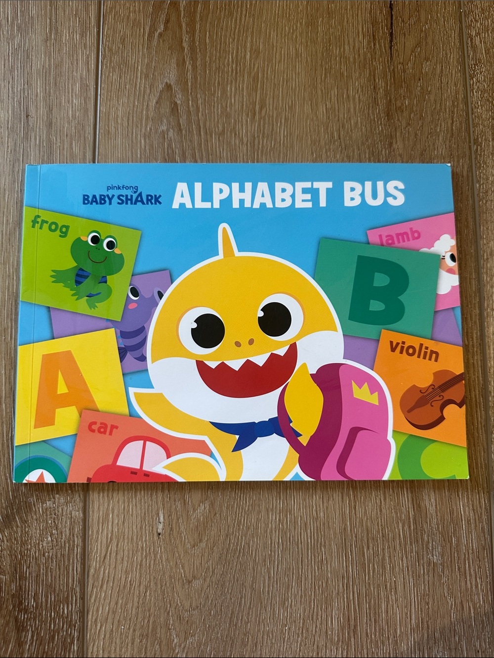 Pinkfong Baby Shark Yellow Alphabet Bus Learning Book for Kids